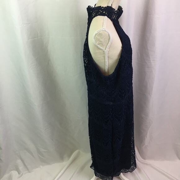 Premier Amour Lace Halter Dress Navy 10 - Picture 3 of 16